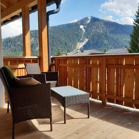 Raisc - La Tua Casa In Val Badia * La Villa (Trentino Alto Adige)